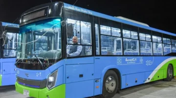 تحديث الأسعار.. تذاكر أوتوبيسات النقل العام العادية والمكيفة بعد تقسيم المحطات 2025